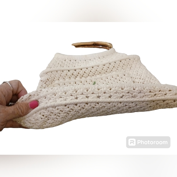 MCI VINTAGE 1970's Macrame purse with flower applique and bamboo handles. Womens - Picture 4 of 12